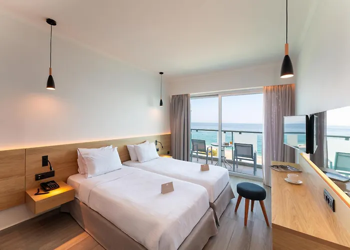 Aquarium View Hotel